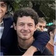 Sono uno studente di ingegneria biomedica al Politecnico, diplomato al liceo Enrico Fermi di Cantù. Propongo lezioni di matematica