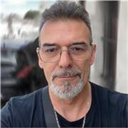 Vous souhaitez découvrir le graphisme sous toutes ses formes, alors contactez-moi...