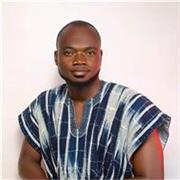 Online coaching tutor who teaches students at all life stages