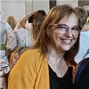Estoy diplomado en Ciencias , doy clases a primaria, secundaria, Eso y Bachiller.