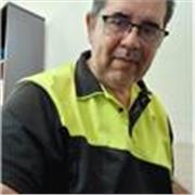 Profesor con experiencia con clases presenciales y en linea