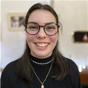 Étudiante en Master, donne des cours particuliers en sciences (maths, svt, biologie…) tout niveau (collège lycee, licence)
