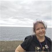 Profesora con más de cinco años de experiencia imparte clases de español para extranjeros. 