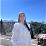 Estudiante de Magisterio Educación Primaria, ofrezco clases de refuerzo, también idiomas ( español e inglés), online y presencial 