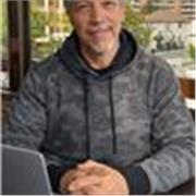 ¿Quieres aprender informática desde cero o mejorar tus habilidades digitales?