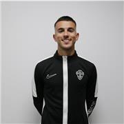 Entrenador titulado en grado superior deportivo y en formación de ciencias del deporte, con experiencia en rendimiento deportivo