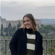 Estudiante de enfermería dispuesta a ayudar fundamentalmente con las materias de inglés, biología y química