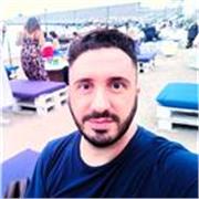 Profesor nativo especializado en el aprendizaje rápido del inglés con 20 años de experiencia, ofrece clases online y presenciales