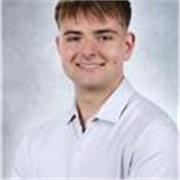 Estudiante de Comunicación Audiovisual con mucha creatividad con ganas de compartir mis conocimientos y enseñar.