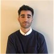 Profesor y Desarrollador de videojuegos. Con más de 5 años de experiencia dando clases particulares