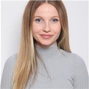 Doy clases a niños de diferentes asignaturas como matemáticas, lengua castellana, geografía