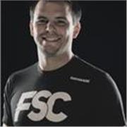 Brindo clases de entrenamiento funcional y “crossfit” a personas que fijan un estilo de vida saludable