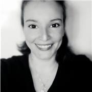 Titulada en magisterio primaria y pedagogía terapéutica se ofrece para apoyo educativo. Con más de 15 años de experiencia