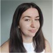 Graduada en Química ofrece clases de repaso de matemáticas, física y química