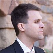 Profesor de matemáticas, física, química, tecnología y dibujo técnico de ESO y Bachillerato.