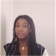 Studentessa trilingue disponibile per aiuto compiti e conversazione in inglese oppure italiano