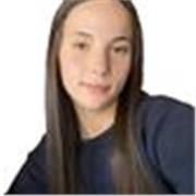 Tengo la eso y podría ayudar a niños más pequeños con sus tareas en matemáticas lengua y inglés fácil 