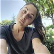 Diplomata al liceo linguistico di Viareggio e nel corso del tempo la svolto corsi per certificazioni. Attualmente studentessa di giurisprudenza