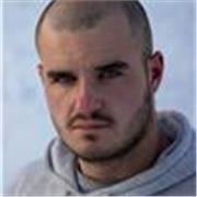 Soy técnico superior en acondicionamiento físico que ofrece entrenamientos personales online y seguimiento del entrenamiento y alimentación, también podría hacer algún entrenamiento presencial