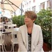 Lezione d’italiano One Line con un tutor appassionato .
Cerca un modo divertente e flessibile Per imparare il francese ? Sono qui