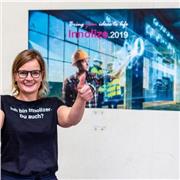 Mehrjährige Erfahrung in HR, Systemische Beraterin/ Coach. Aktuell Lehrkraft für Deutsch und Gewi an einer Grundschule.
