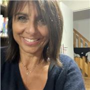 Professeur des écoles à la retraite, ayant travaillé 15 années dans une école internationale