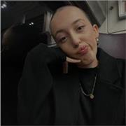 Élève au lycée, 18ans, DNB mention bien, cherche emploi pour quelques heures par semaine, prête à enseigner le français aux jeunes