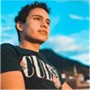 Profesor de baile especializado en diferentes estilos de géneros latinos