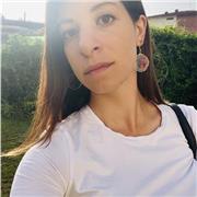 Laureanda in Economia con formazione classica: offro ripetizioni dalle scuole elementari alle superiori