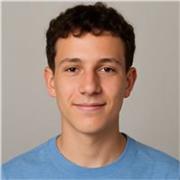 Estudiante recién graduado/a de 2.º de Bachillerato Calificaciones destacadas: Con un 10 en bachillerato de media.
