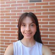 Imparto clases de biología, química y matemáticas