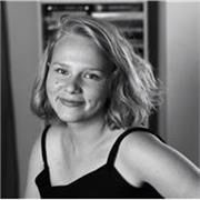 Professeur de musique avec expérience donne des leçons de piano à distance ou en personne (Strasbourg) en français ou en russe