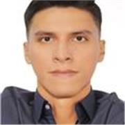 Profesor de español imparte clases a niños, adolescentes y adultos