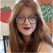 Profesora de actividades artísticas para todas las edades