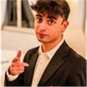 Studente di medicina al primo anno con diploma Cambridge B2