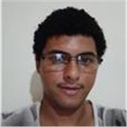 Professor de Informatica ensina crianças de Todas as idades