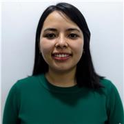 Profesora de cursos para Primaria y Secundaria, especializada en matemáticas