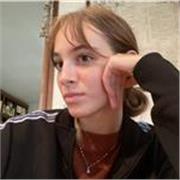 Ciao! Sono una studentessa di giurisprudenza, diplomata al liceo classico, offro ripetizioni e aiuto compiti.