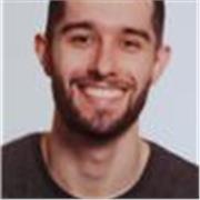 Profesor de inglés apto para todos los niveles hasta C2. Animado y creativo.