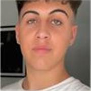 Entrenador de fútbol, capacitado para realizar actividades a grupos del cualquier edad.