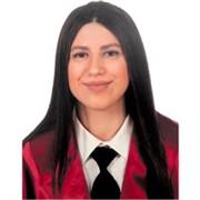 Profesora de apoyo escolar para niños y niñas de infantil y primaria