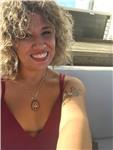 Profesora de lengua implicada con posibilidad de dar clases a cualquier alumno/a de dicha materia o similar