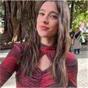 Persona disputa a ayudar con las tareas, sin experiencia profesional pero dispuesta a aprender