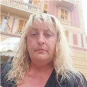 Insegnante con pluriennale esperienza disponibile per tutte le materie delle scuole medie