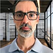 Professor de Inglês com mais de 15 anos de experiência