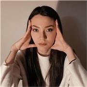 Studentessa diplomata offre ripetizioni online di inglese (certificazione linguistica), italiano, storia, geografia, matematica e diritto a ragazzi delle medie e delle superiori