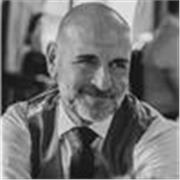 TOEFL 1 año estudiando en EE.UU.
Esperiencia en enseñanza.