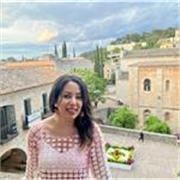 I’m an English teacher with more than 7 years of experience in all levels and different ages