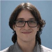 Soy un estudiante con muy buen expediente académico y una base sólida en Física y materias científicas.