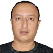 Prof en ligne disponible pour donner des leçons de la science informatique en anglais et en français..